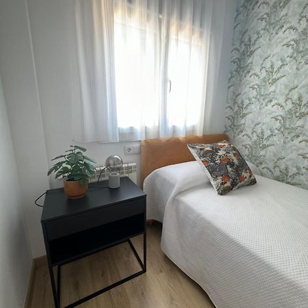 Apartmán Alcala Luxury Piso Completo De 80M Alcalá de Henares Exteriér fotografie