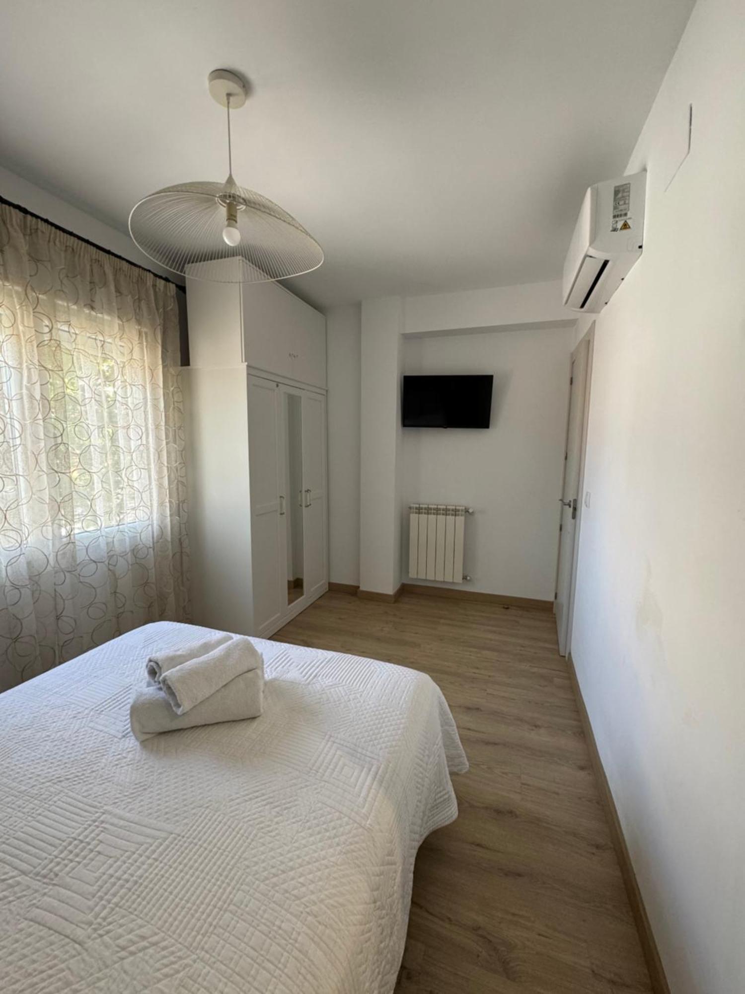 Apartmán Alcala Luxury Piso Completo De 80M Alcalá de Henares Exteriér fotografie