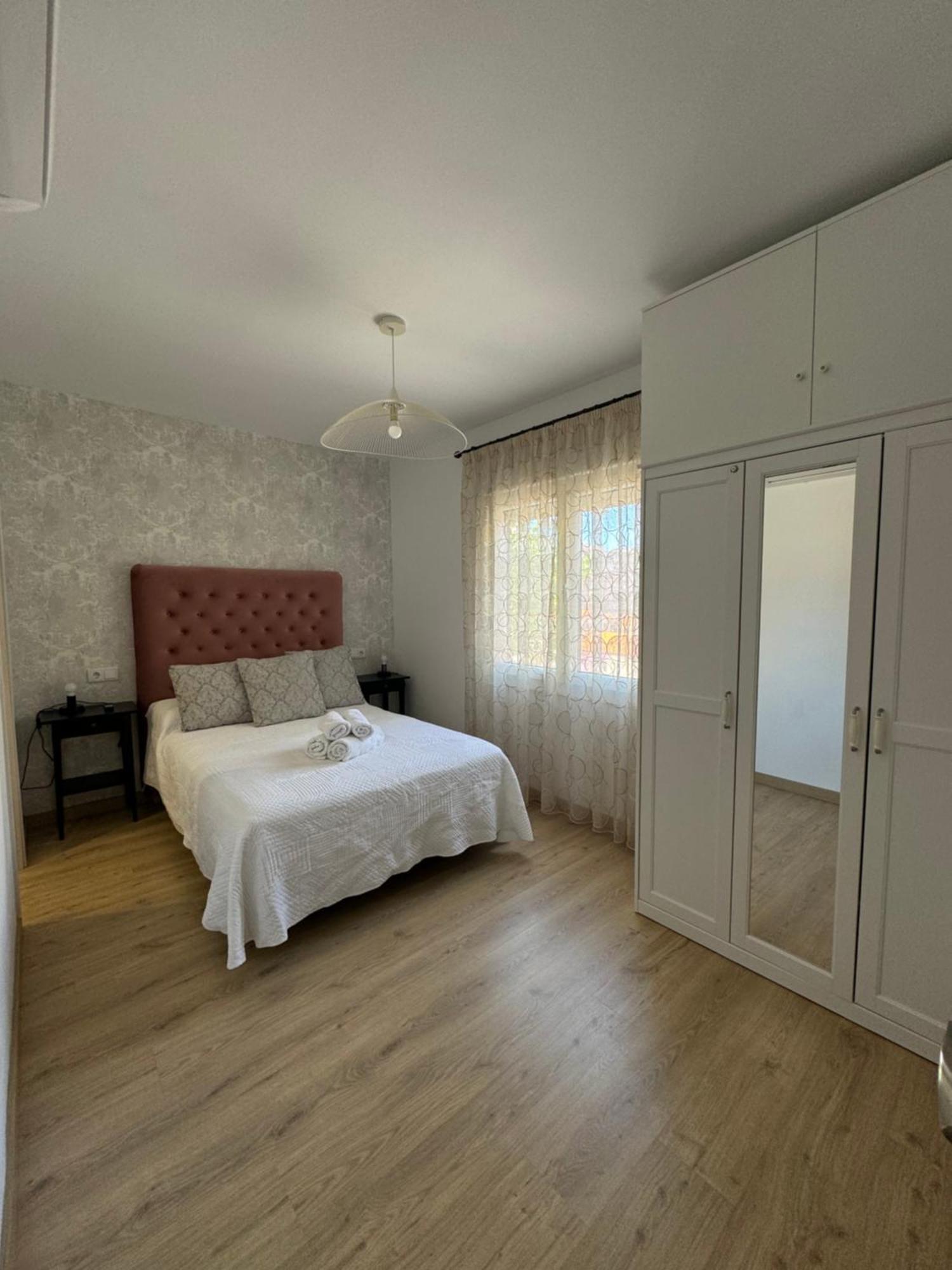 Apartmán Alcala Luxury Piso Completo De 80M Alcalá de Henares Exteriér fotografie